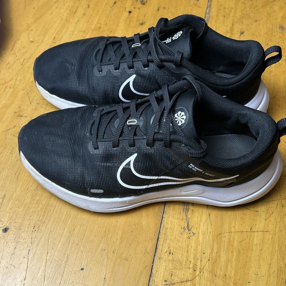 Nike Downshifter 12 Black & White Running Shoes - Men's Size 9